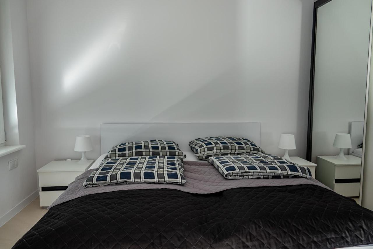 Nowy Apartament Z Duzym Tarasem I Parkingiem Świnoujście Buitenkant foto